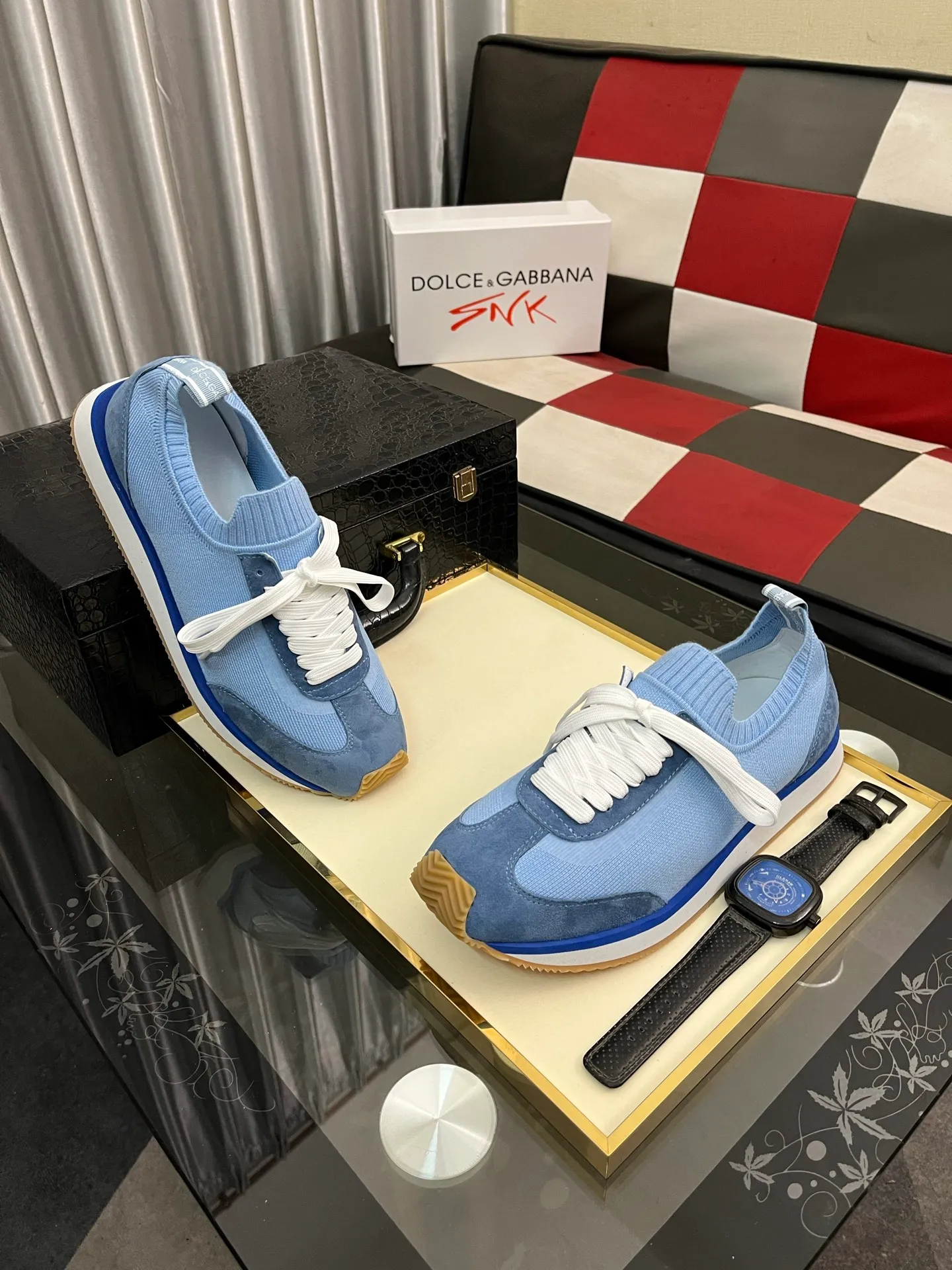 Men's Men's Shoes💰420⌚️⌚️••Dolce&Gabbana••DG✔️High-end men's sports and casual shoes. Original goods from top counters. Original imported cowhide, multi-material splicing design ➕Imported cowhide lining, cowhide feet ➕Original TPR elastic outsole. Size: 36-46🔟Colors available
